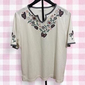 Floral Embroidered Cream Blouse